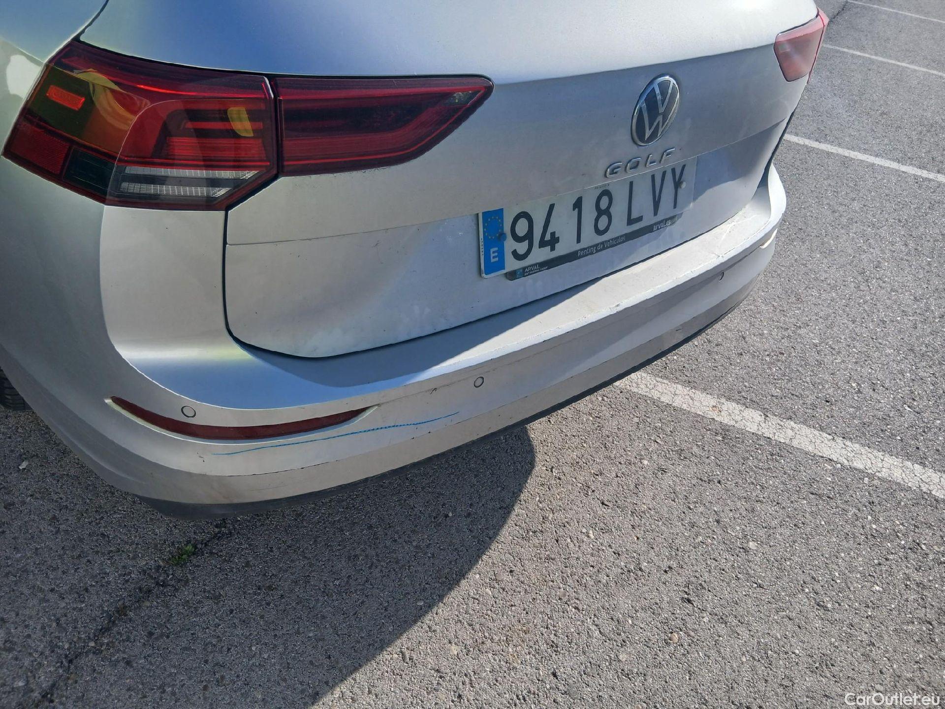  Volkswagen  Golf  VOLKSWAGEN / 2020 / 5P / familiar Life 2.0 TDI 85kW (115CV) Variant #12