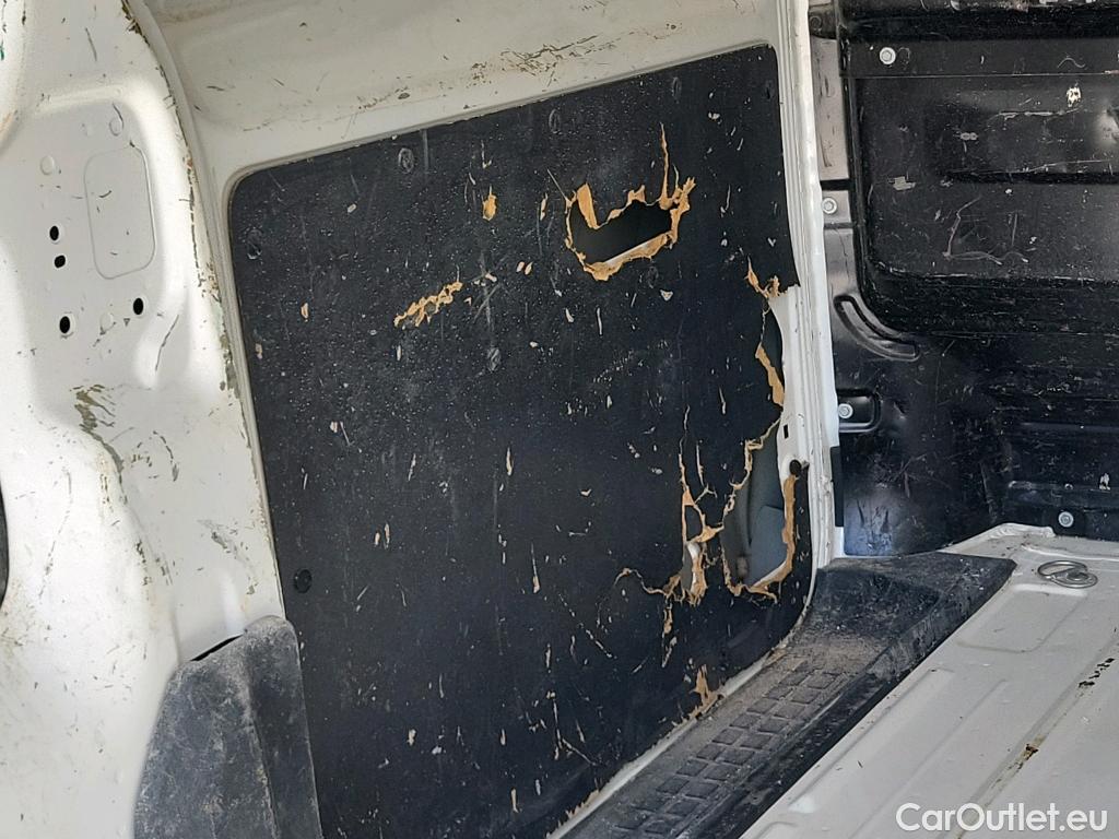  Opel  Vivaro OPEL  / 2019 / 4P / furgón 1.5 Diésel 88kW (120CV) M Std Express #2