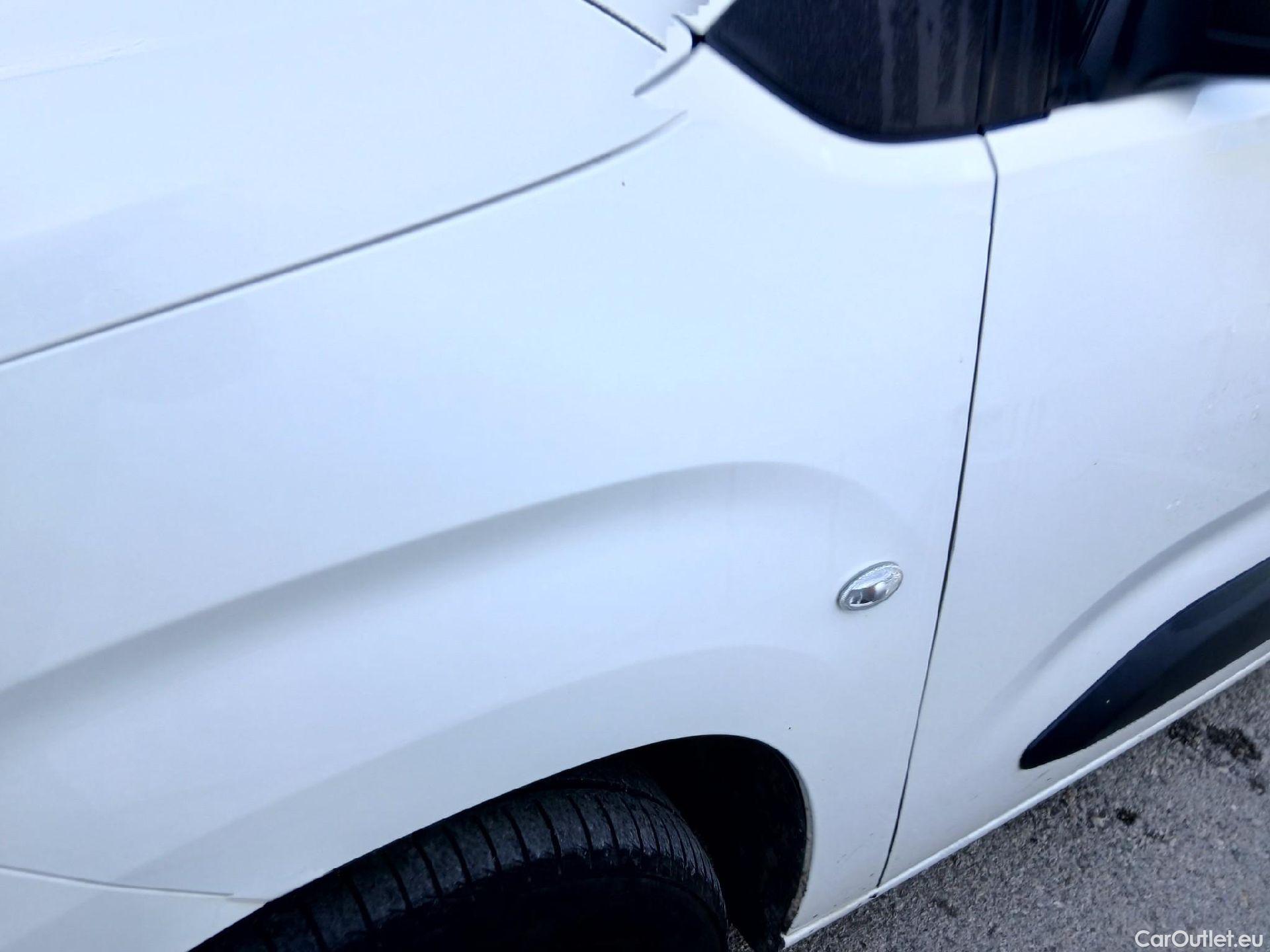 Peugeot  Partner PEUGEOT  / 2018 / 4P / furgón derivado de turismo Premium Standard 600kg BlueHDi 73kW #6