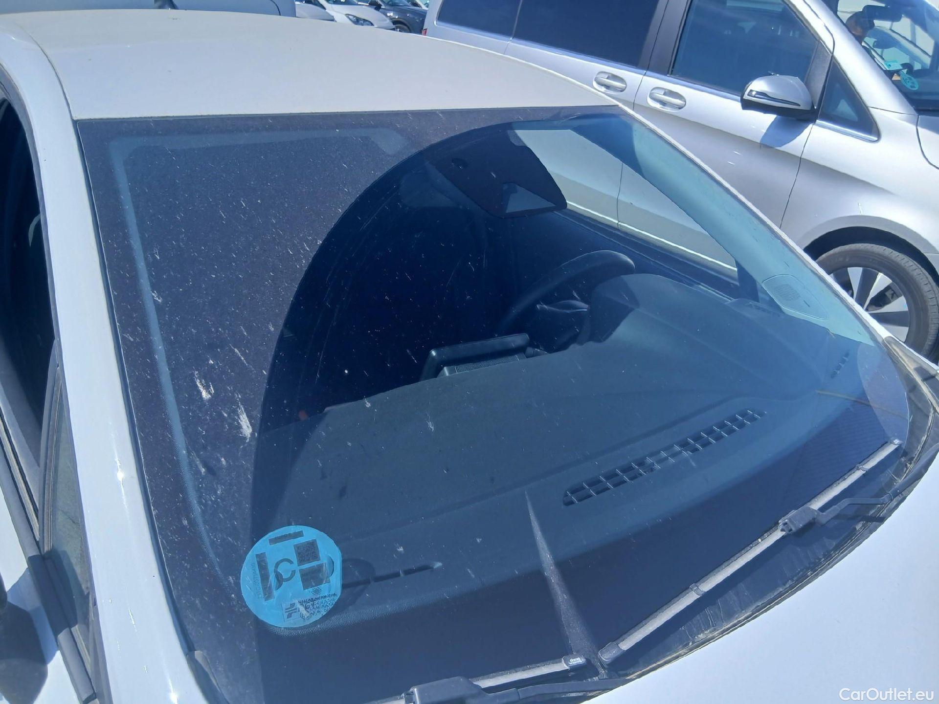  Renault  Clio RENAULT  Equilibre Blue dCi 100 CV / 5P /   #2