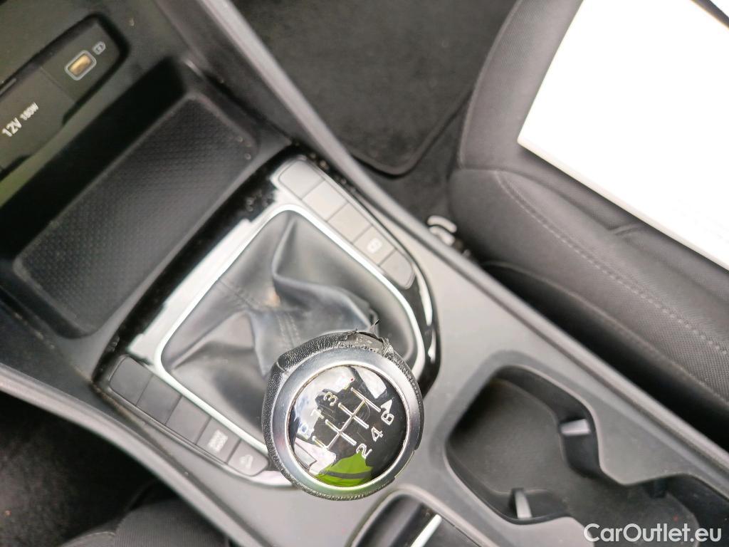  Hyundai  Tucson HYUNDAI  / 2020 / 5P / todoterreno 1.6 CRDI 85kW (115CV) Klass #13