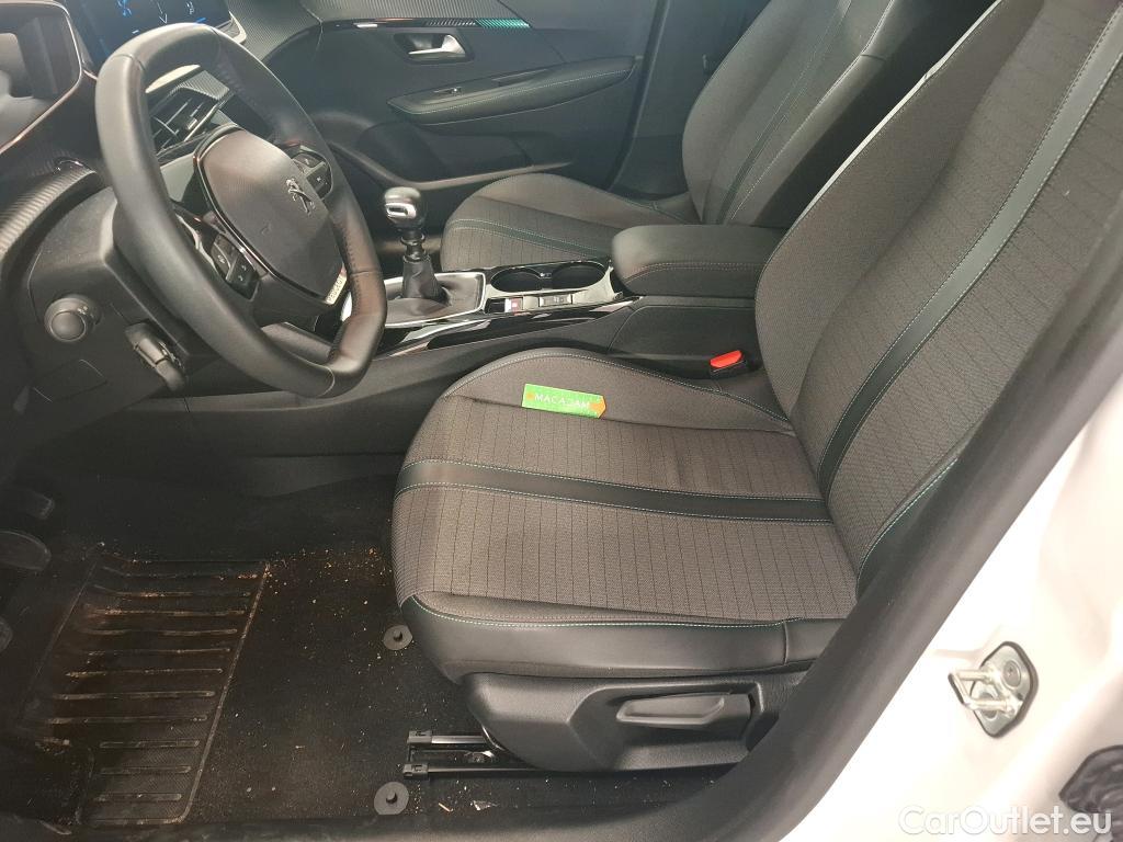  Peugeot  208  Allure Pack 1.2 PureTech 100CV BVM6 E6d #13