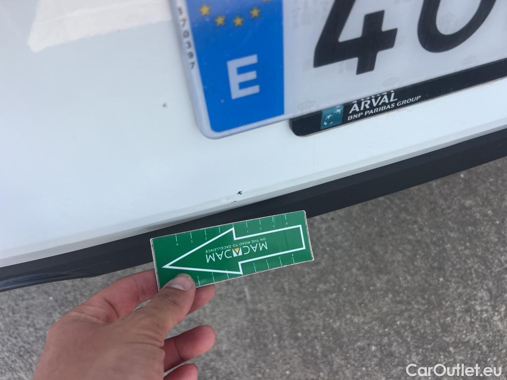  Renault  Clio RENAULT  / 2019 / 5P / berlina con portón Intens TCe 67 kW (91CV) (AC) #15
