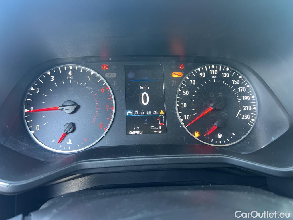  Renault  Clio RENAULT  / 2019 / 5P / berlina con portón Intens TCe 67 kW (91CV) (AC) #27