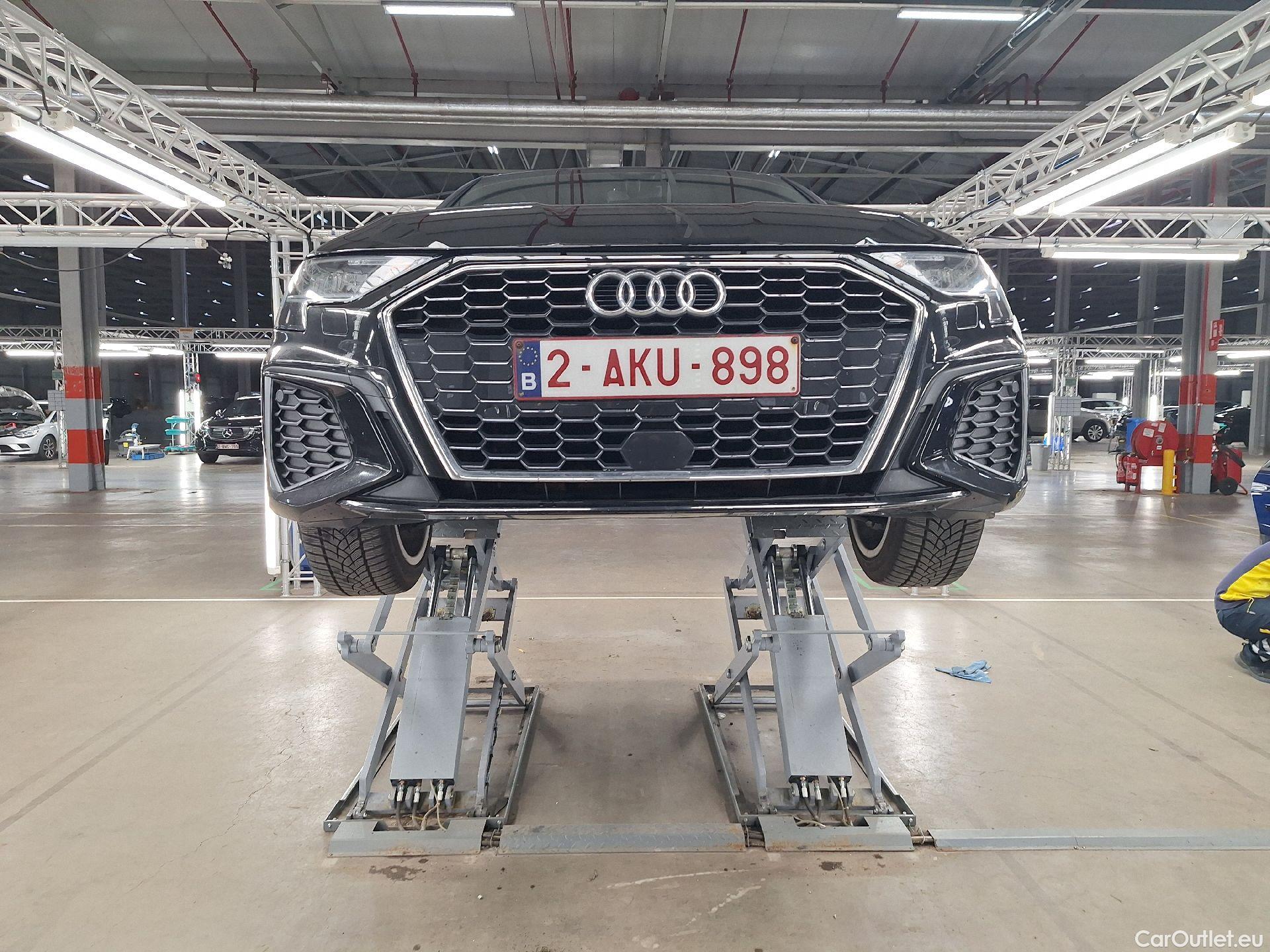  Audi  A3 Audi,  SB '20, Audi  Sportback 1.0 30 TFSi 81kW S line 5d #25