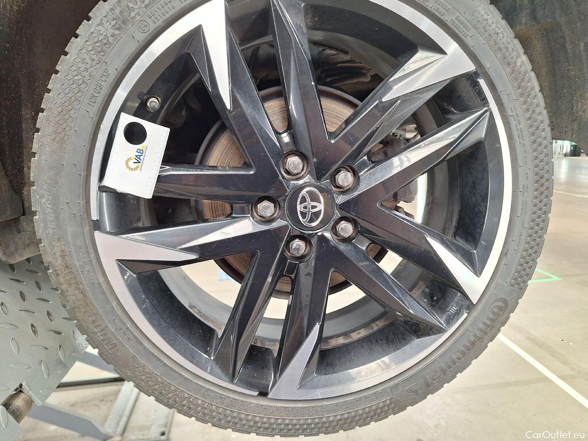  Toyota  C-HR Toyota,  '16, Toyota  1.8 VVT i-Hybrid GR Sport E-CVT 5d #14