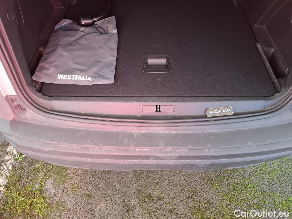  Peugeot  3008  II Active Pack 1.2 PureTech 130CV BVM6 E6d #35