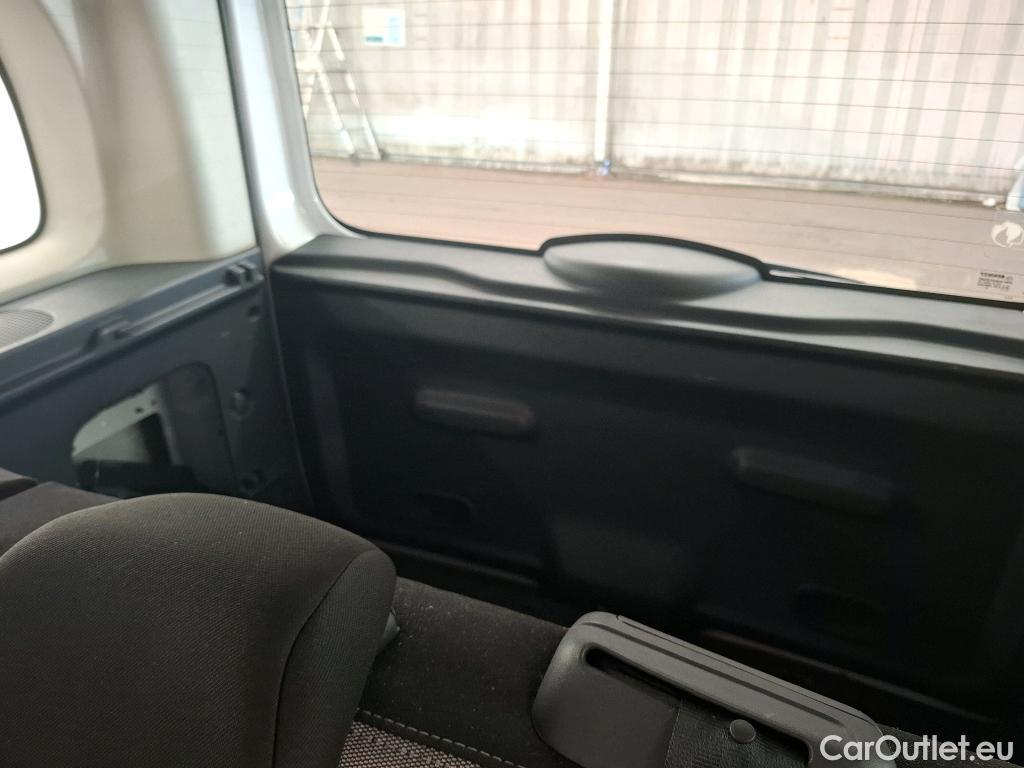  Renault  Kangoo  Zen 1.5 dCi 90CV BVM5 E6 #3