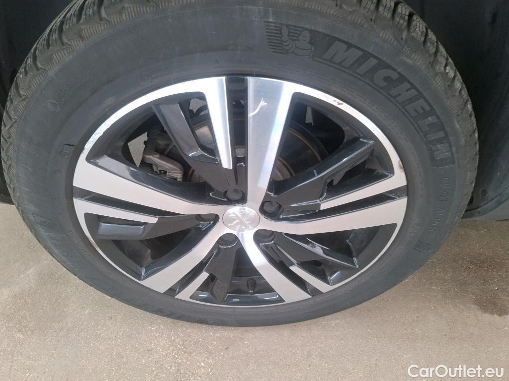  Peugeot  5008  GT Line 1.5 HDi 130CV BVA8 E6dT #33