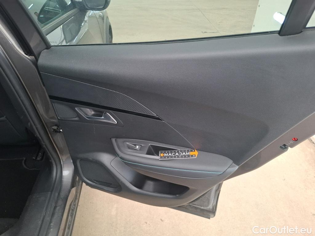  Peugeot  2008  Allure Business 1.5 HDi 110CV BVM6 E6d #27