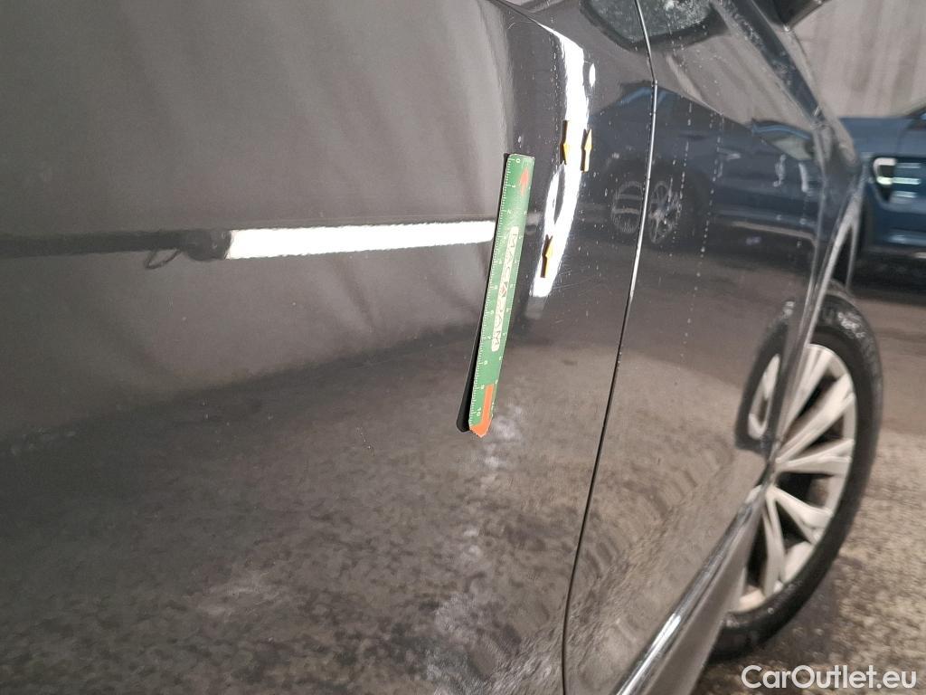  Volkswagen  Tiguan VOLKSWAGEN  / 2020 / 5P / SUV 2.0 TDI 150 DSG7 Life Business #20
