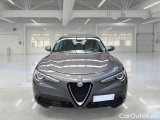  Alfa Romeo   STELVIO ALFA ROMEO / 2017 / 5P / SUV 2.2 TURBO DIESEL 190CV BUSINESS AT8 Q4 #6