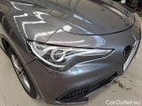  Alfa Romeo   STELVIO ALFA ROMEO / 2017 / 5P / SUV 2.2 TURBO DIESEL 190CV BUSINESS AT8 Q4 #40