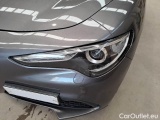  Alfa Romeo   STELVIO ALFA ROMEO / 2017 / 5P / SUV 2.2 TURBO DIESEL 190CV BUSINESS AT8 Q4 #38