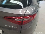  Alfa Romeo   STELVIO ALFA ROMEO / 2017 / 5P / SUV 2.2 TURBO DIESEL 190CV BUSINESS AT8 Q4 #54