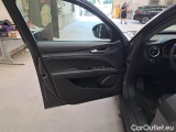  Alfa Romeo   STELVIO ALFA ROMEO / 2017 / 5P / SUV 2.2 TURBO DIESEL 190CV BUSINESS AT8 Q4 #88