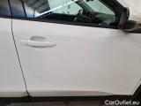  Peugeot  2008 PEUGEOT  / 2019 / 5P / CROSSOVER BLUEHDI 110 ALLURE PACK S/S #54