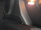  Peugeot  2008 PEUGEOT  / 2019 / 5P / CROSSOVER BLUEHDI 110 ALLURE PACK S/S #126