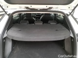  Peugeot  2008 PEUGEOT  / 2019 / 5P / CROSSOVER BLUEHDI 110 ALLURE PACK S/S #105
