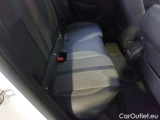  Peugeot  2008 PEUGEOT  / 2019 / 5P / CROSSOVER BLUEHDI 130 EAT8 ALLURE S/S AUT. #16