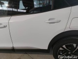  Peugeot  2008 PEUGEOT  / 2019 / 5P / CROSSOVER BLUEHDI 130 EAT8 ALLURE S/S AUT. #52
