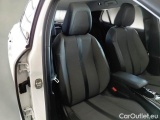  Peugeot  2008 PEUGEOT  / 2019 / 5P / CROSSOVER BLUEHDI 130 EAT8 ALLURE S/S AUT. #13