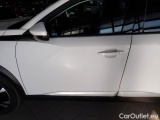 Peugeot  2008 PEUGEOT  / 2019 / 5P / CROSSOVER BLUEHDI 130 EAT8 ALLURE S/S AUT. #48