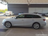  Skoda  Octavia SKODA  WAGON / 2020 / 5P / STATION WAGON 2.0 TDI EVO 110KW STYLE DSG #8