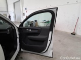  Volvo  XC 40 VOLVO XC40 / 2017 / 5P / SUV T3 GEARTRONIC #126