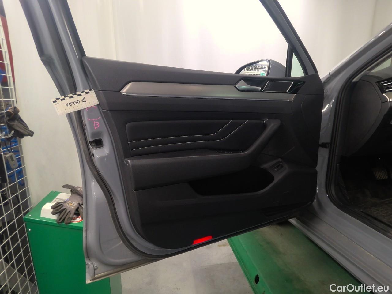  Volkswagen  Passat Pass.SC TDI 200 GT 4M Ex.E.Aut #15