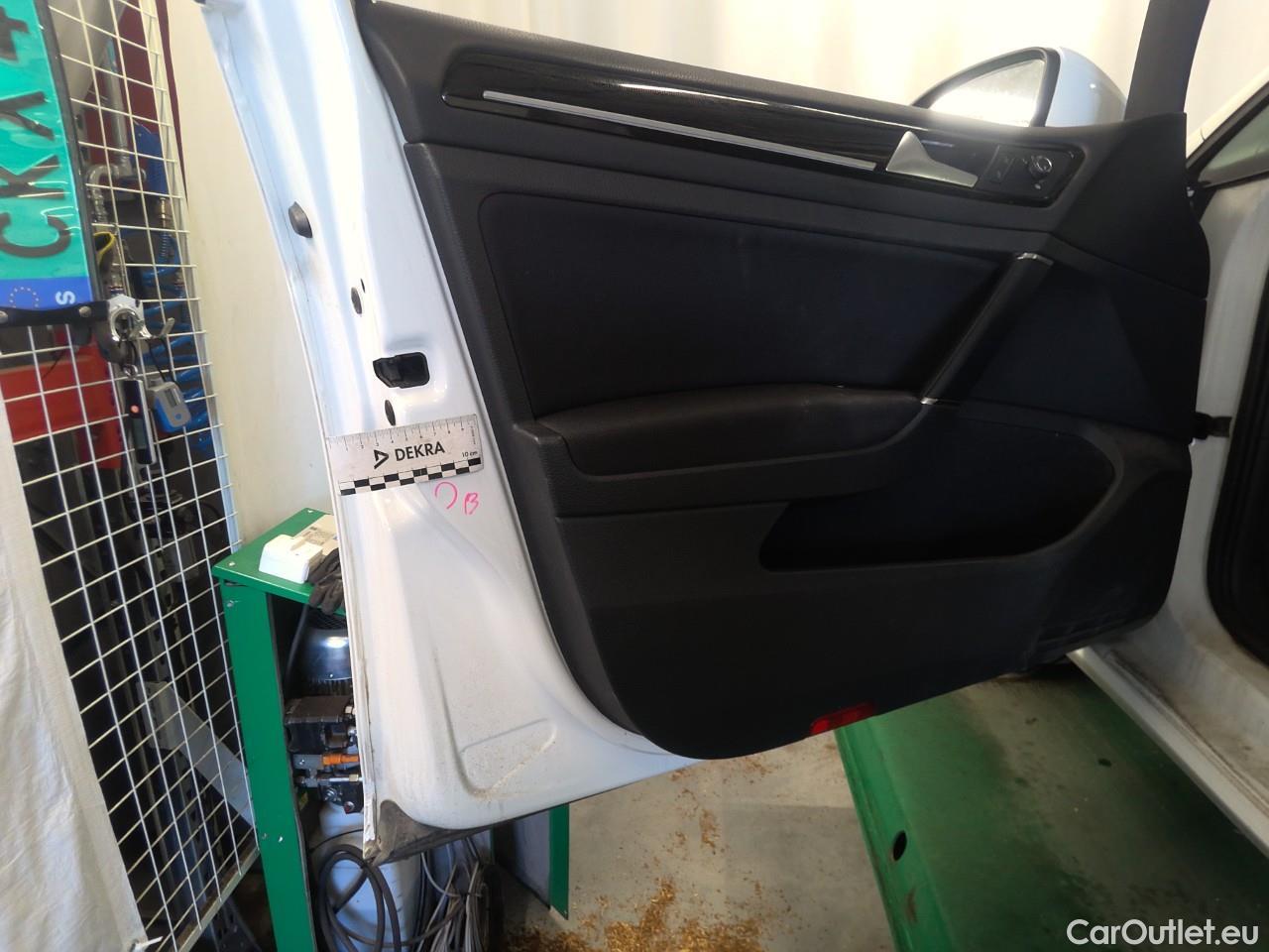  Volkswagen  Golf  Sp.Combi TSI 150 GT Aut. #24
