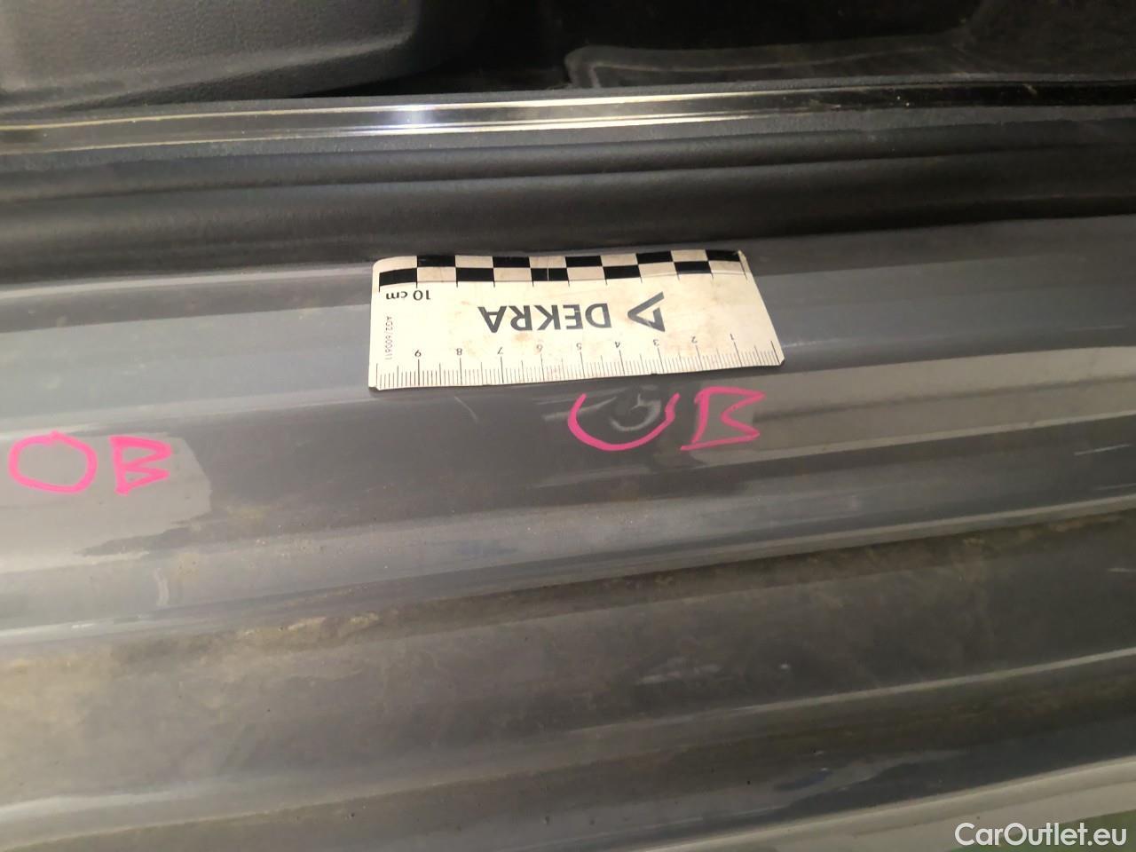  Volkswagen  Passat Pass.SC TDI 200 GT 4M Ex.E.Aut #9