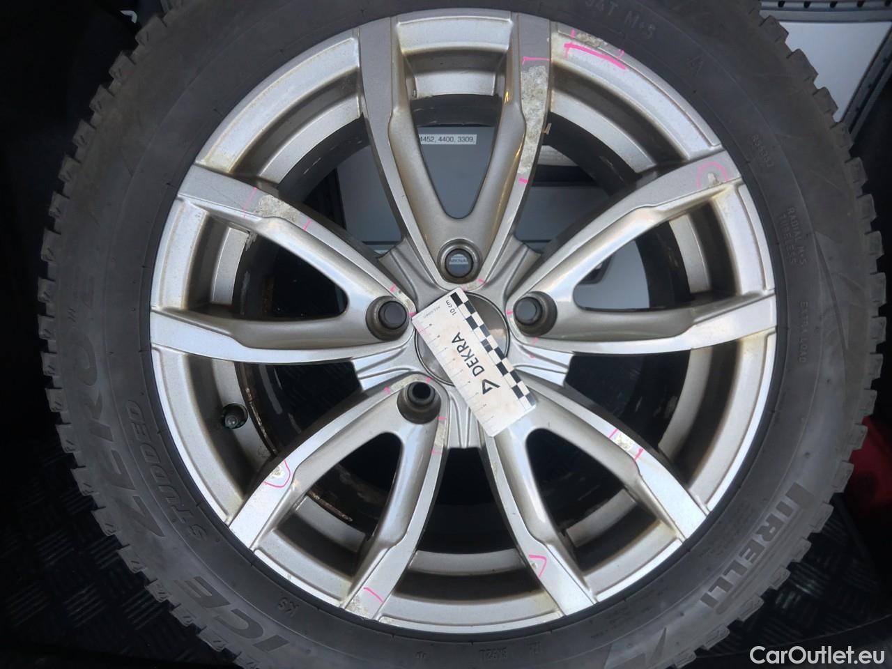  Volkswagen  Golf  SC 1.5 eTSI 131 Aut #3
