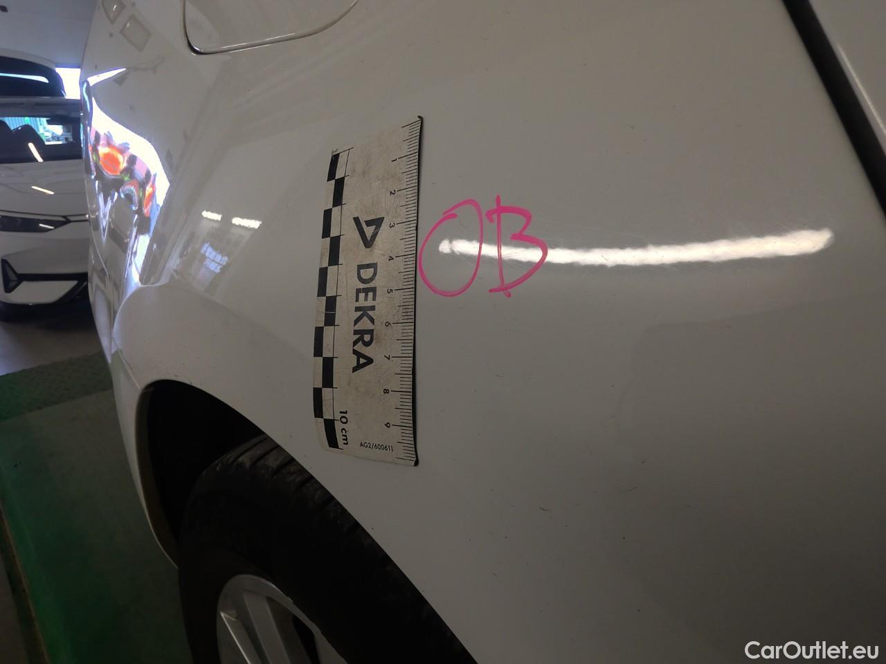  Volkswagen  Golf  Sp.Combi TSI 110 Aut. #13