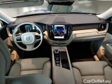  Volvo  XC60 VOLVO  / 2017 / 5P / SUV B4 D AWD AUTOMATICO INSCRIPTION #3