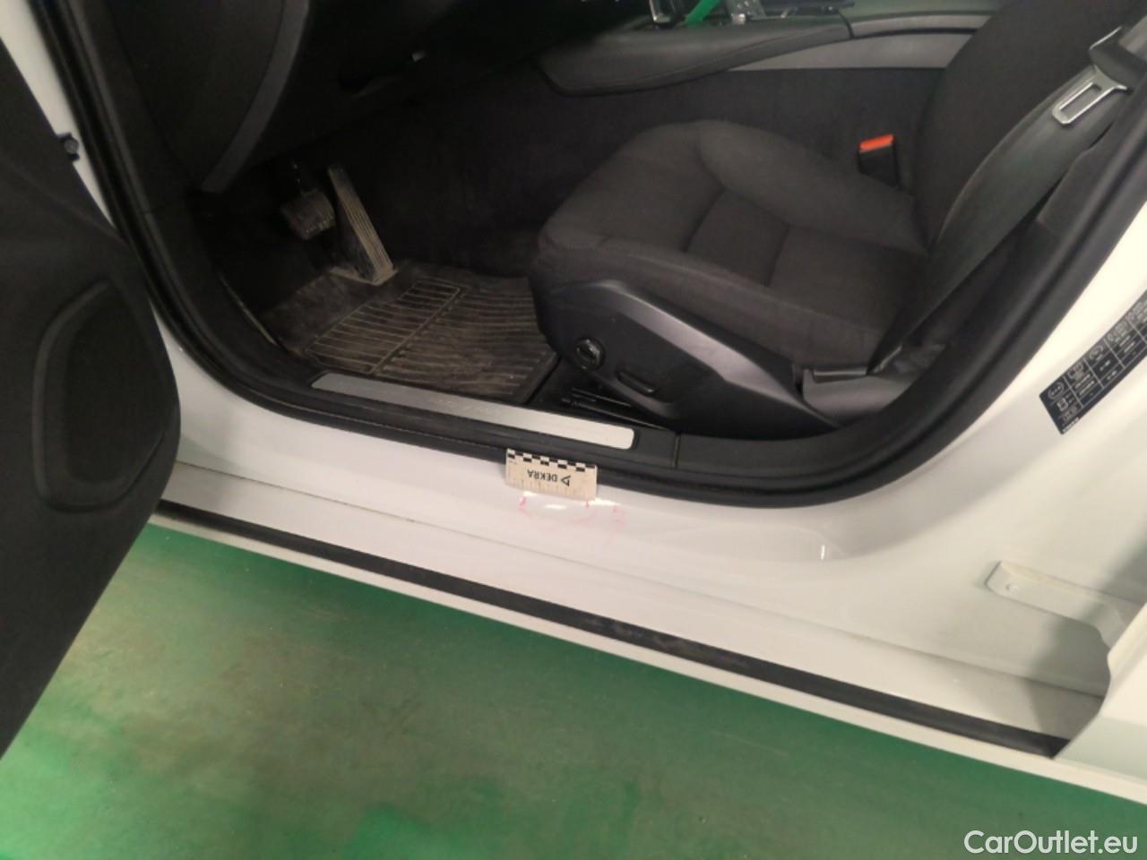  Volvo  V60  T6 350 Ins.Ex.Rec. AWD Aut #17