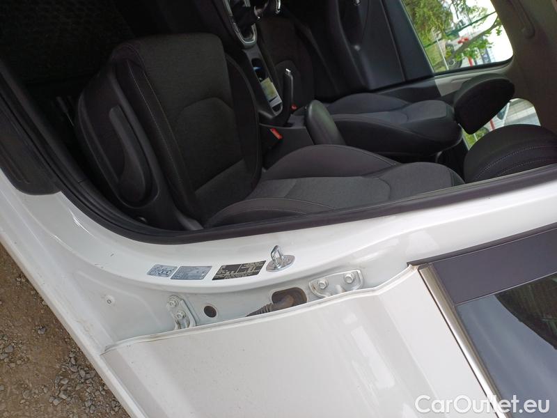  Hyundai  i30  (PD)(01.2017  ->)  kom.1.0TGDI 120 Smart #6