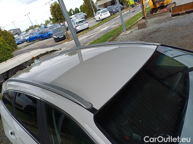  Hyundai  i30  (PD)(01.2017  ->)  kom.1.0TGDI 120 Smart #14