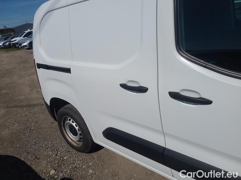  Peugeot  Partner   (2018) Part.1.5BHDI 75 L1 Active 4d #11