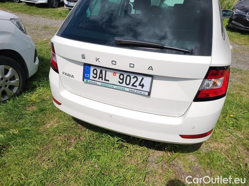  Skoda  Fabia  Combi (2015) Com.1.0TSI 70 Ambition 5d #12