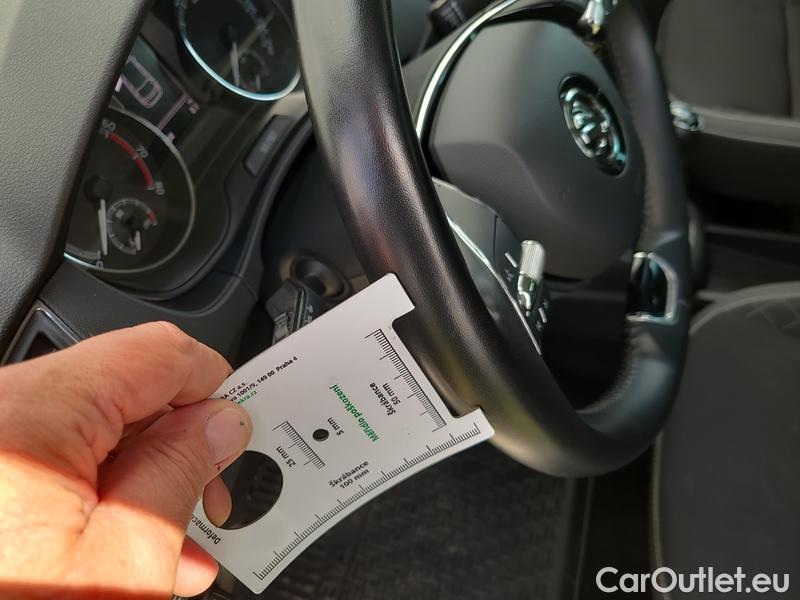  Skoda  Fabia  Combi (2015) Com.1.0TSI 70 Ambition 5d #7