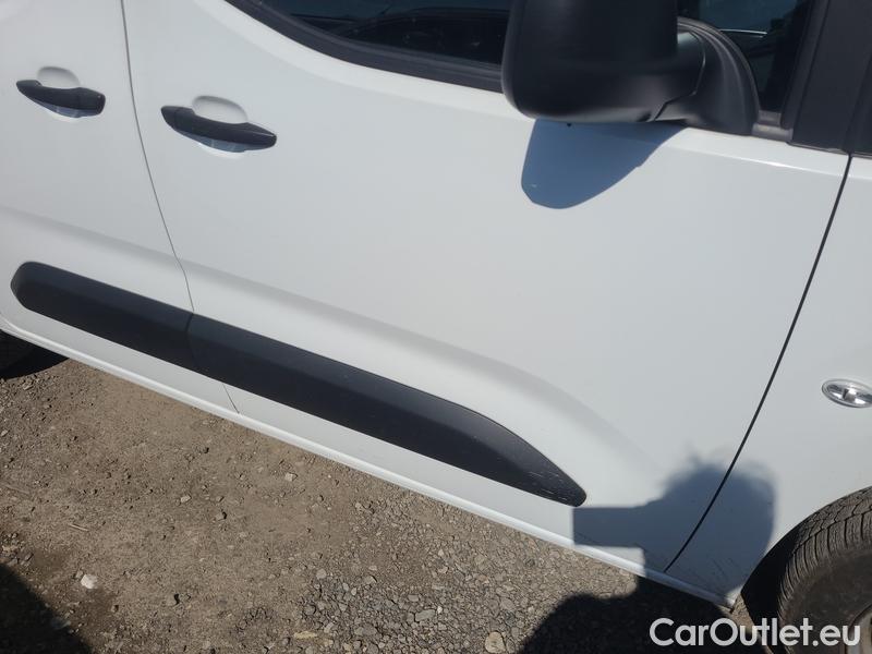  Peugeot  Partner   (2018) Part.1.5BHDI 75 L1 Active 4d #15