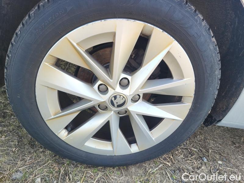  Skoda  Octavia  Combi (NX3)(2020) Oct.Combi 1.5TSI 110 Style #23