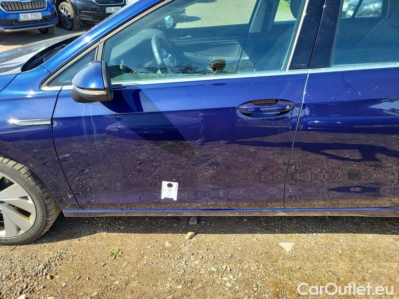  Volkswagen  Golf  VIII Variant (CG5) 2020 Var.2.0TDI 110 Style 5d #18
