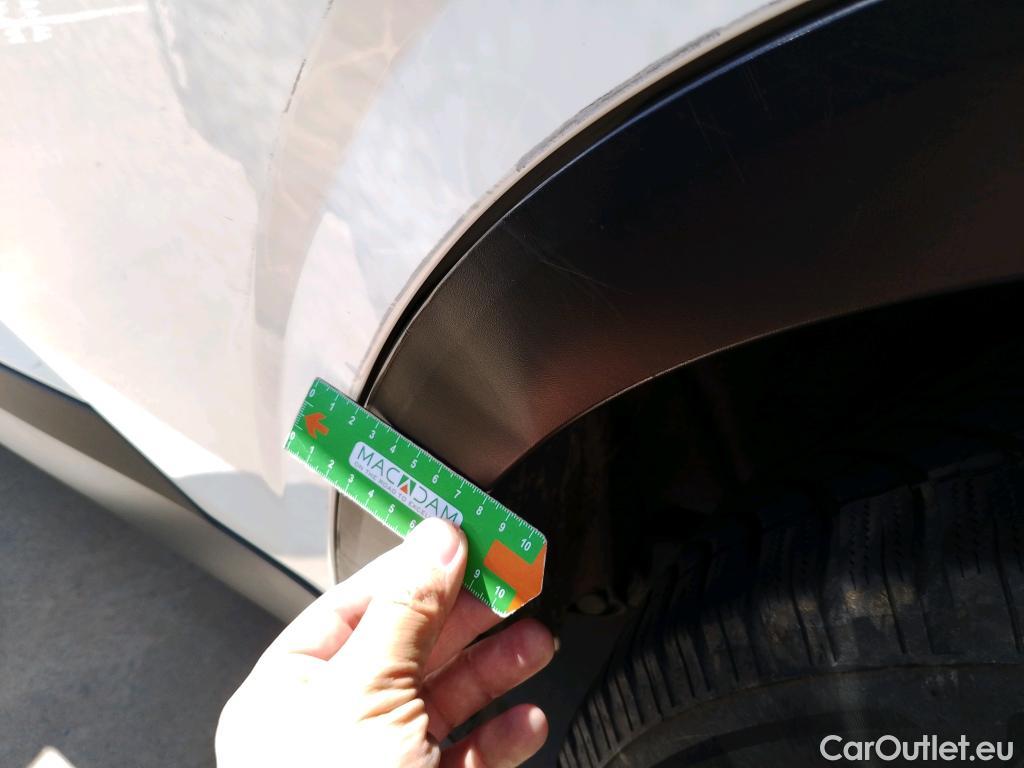  Nissan  Qashqai NISSAN  / 2021 / 5P / todoterreno DIG-T 103kW (140CV) mHEV 4x2 Acenta #6
