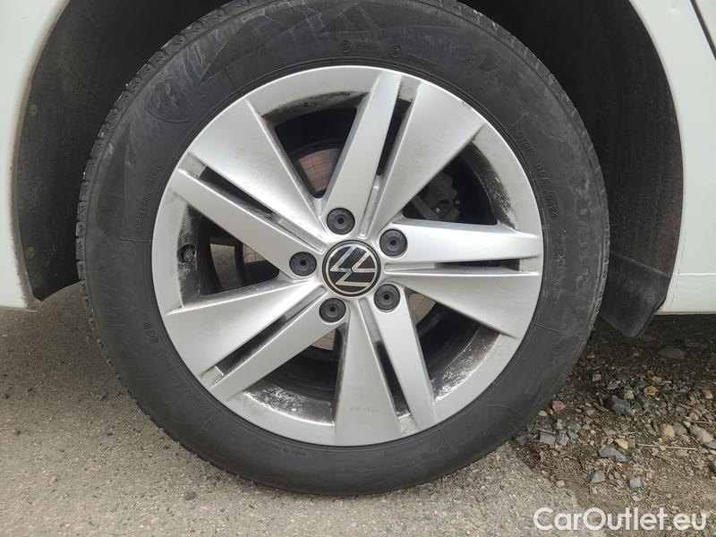  Volkswagen  Golf  VIII (CD1) (2019) Var.2.0TDI 85 Life 5d #11
