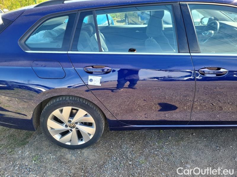  Volkswagen  Golf  VIII Variant (CG5) 2020 Var.2.0TDI 110 Style 5d #4