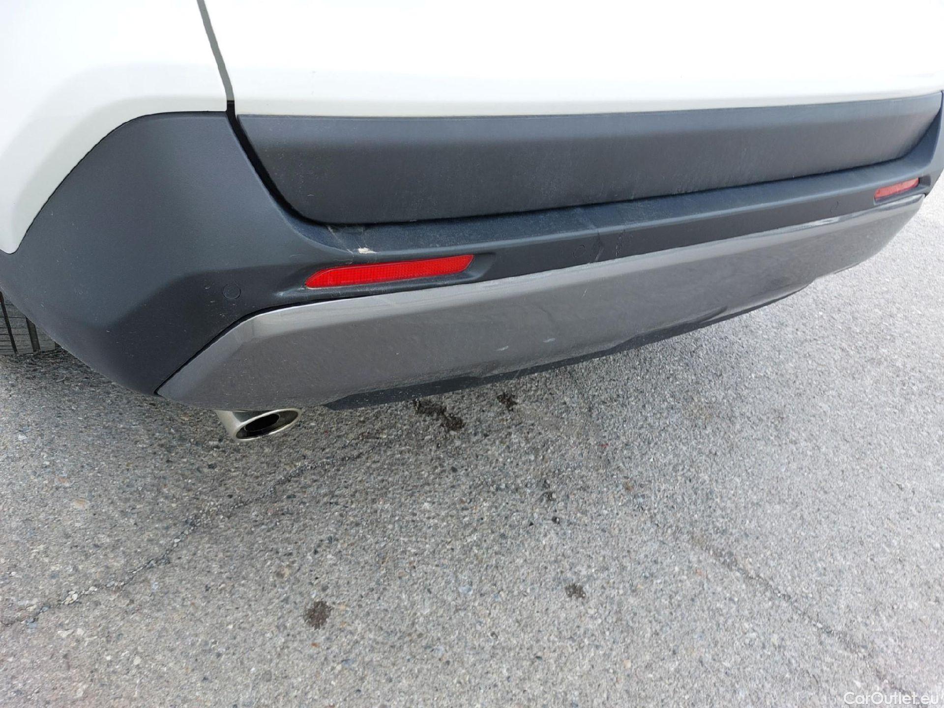  Toyota  RAV4 TOYOTA  / 2018 / 5P / todoterreno 2.5l 220H Advance 4WD #7