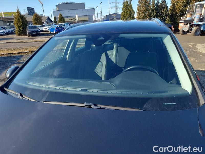  Volkswagen  Passat  7 (2014) Pas.Var.1.5TSI Business AT #1