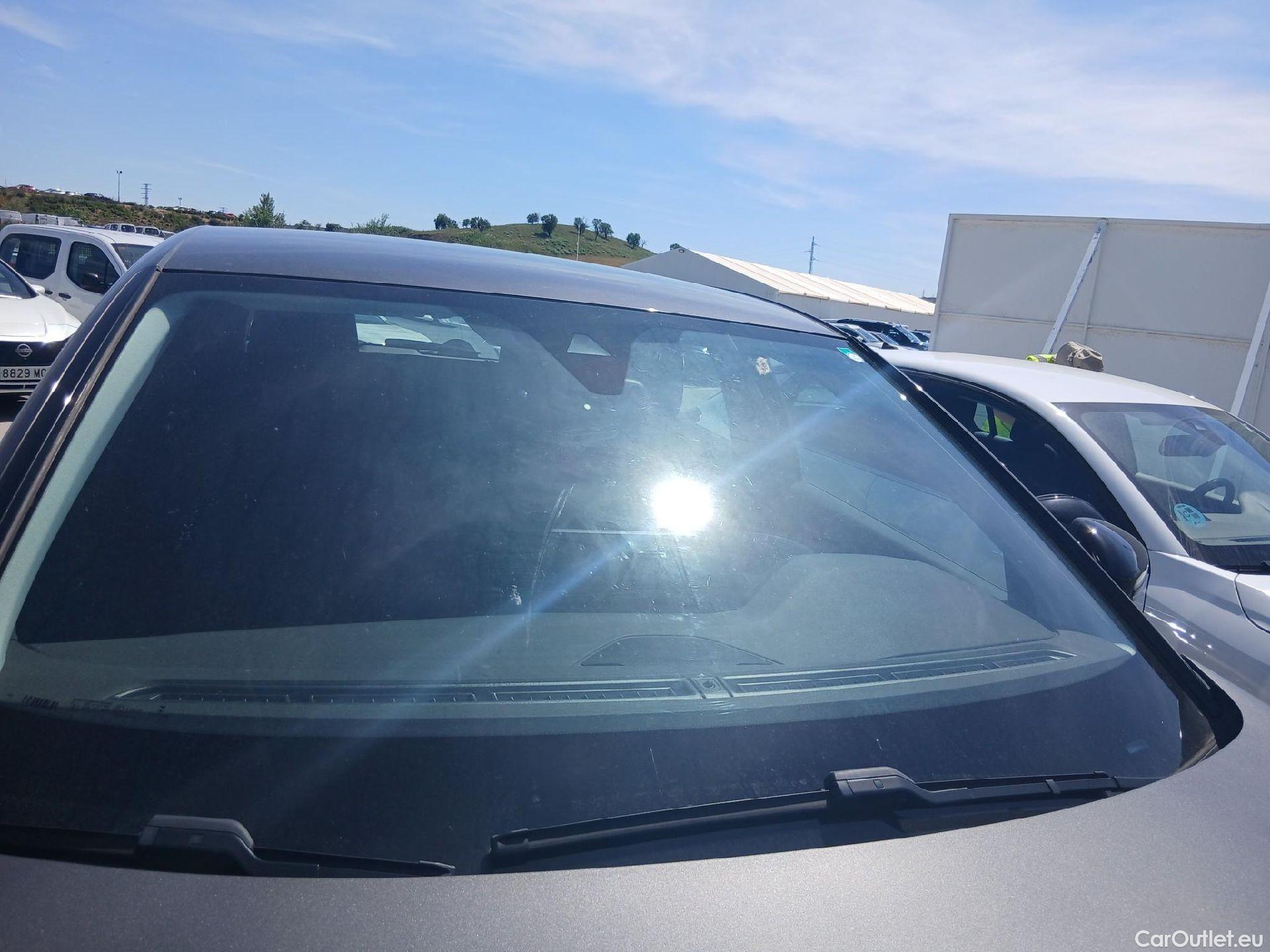  Peugeot  3008 PEUGEOT  / 2020 / 5P / todoterreno 1.5 BlueHDi 96kW (130CV) S&S Active Pack (CM2) #14